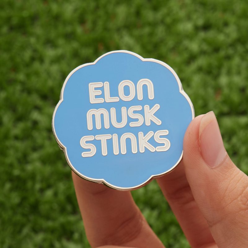 ElonMuskStinksPininhandongrass